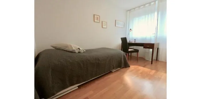 Bright Spacious And Modern With Terrace Apartament